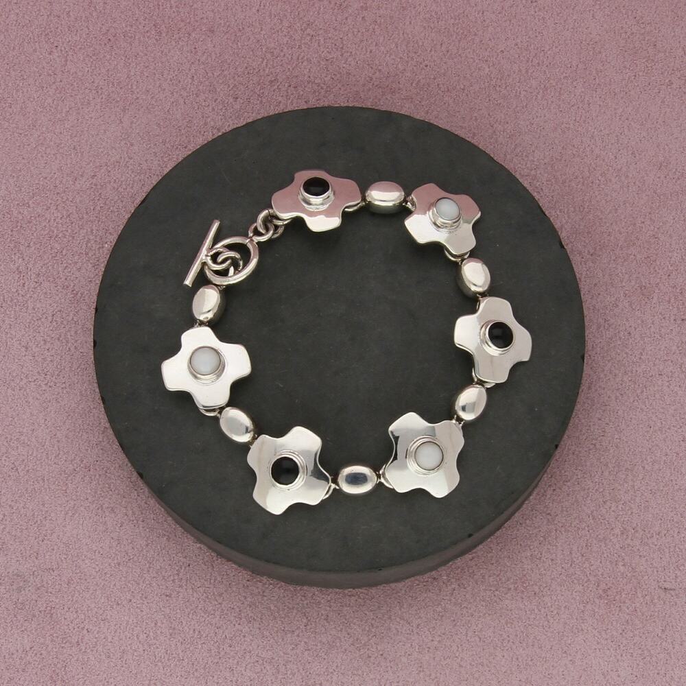 sterling silver black & white beaded cross toggle bracelet size 7in